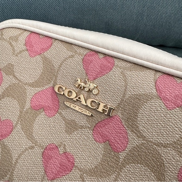 NWT Coach Mini Jamie Camera Bag In Signature Canvas With Heart Print CO940 - Picture 5 of 8
